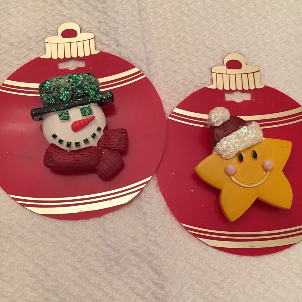 Snowman Pin ⛄️ - Picture 2 of 2